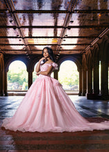 Load image into Gallery viewer, PRINCESA BALL GOWN
