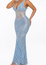 Load image into Gallery viewer, ALDA MAXI DRESS
