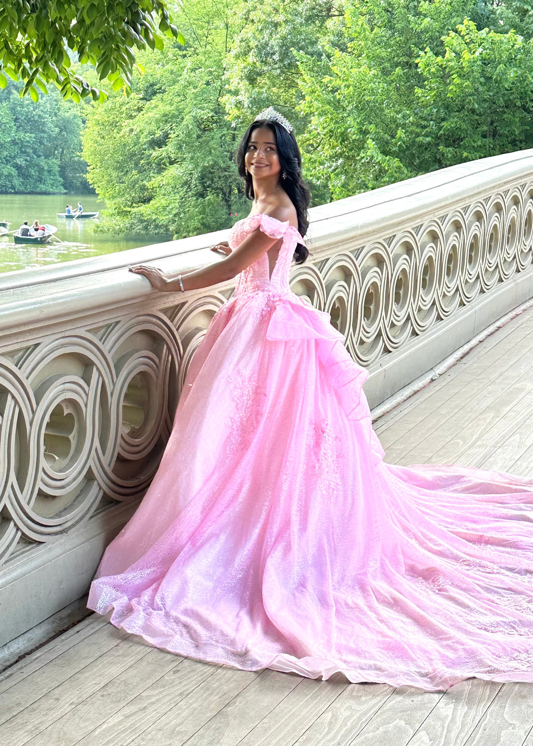 PRINCESA BALL GOWN