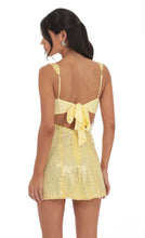 Load image into Gallery viewer, SEQUIN GLITTER BACK BOW DRESS IN YELLOW
